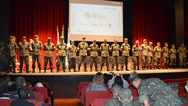 Jovens do Tiro de Guerra de Santo André são certificados como agentes ambientais comunitários02