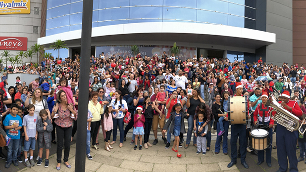 Festa de Chegada do Papai Noel abriu a temporada de Natal no Atrium shopping2