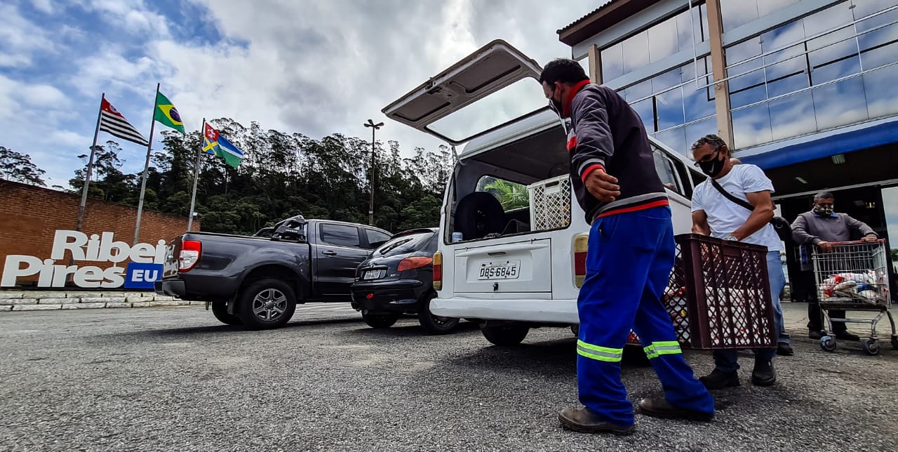 1404 Arrecadacao alimentos Educacao Contra a Fome 2