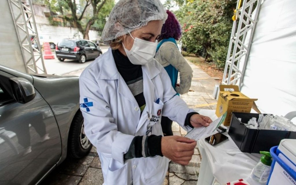 Prefeitura de São Paulo promove Virada da Vacina para imunizar pessoas de 18 a 21 anos no próximo fim de semana