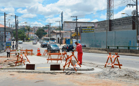 Rotatória da avenida dos Estados em Utinga vai ganhar nova faixa de rolamento