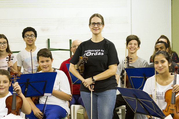 Camerata de Crianças toca com João Bosco nos 50 anos da Fundação das Artes2