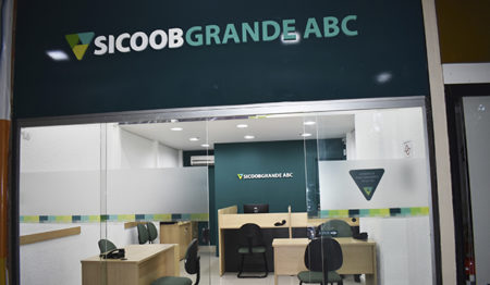 Cooperativa financeira do ABC inaugura novos pontos de atendimento