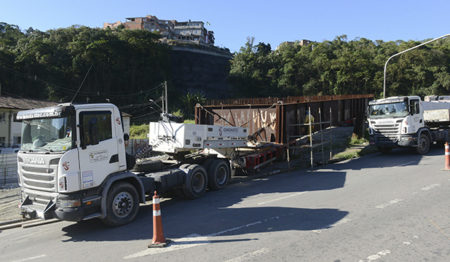 São Bernardo inicia transporte de vigas para o Viaduto da Praça dos Bombeiros