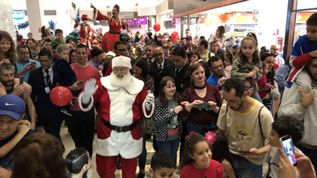 Festa de Chegada do Papai Noel abriu a temporada de Natal no Atrium shopping