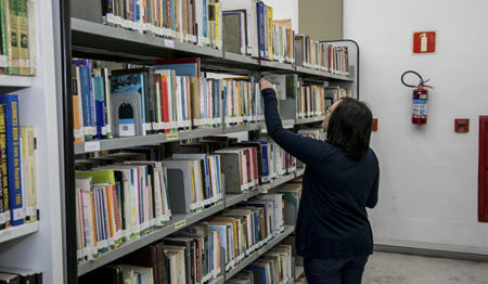 Biblioteca municipal de São Caetano do Sul celebra Dia do Leitor com troca de livros e sugestões de leitura