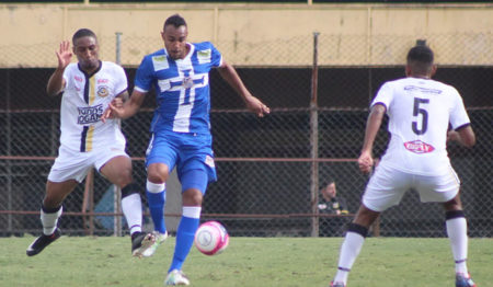 Henrique prega cautela com adversários mas admite expectativa por classificação na Copa SP