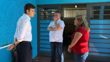 Thiago Auricchio visita escolas estaduais do Grande ABC