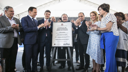 Auricchio e Doria inauguram Farmácia de Alto Custo em São Caetano