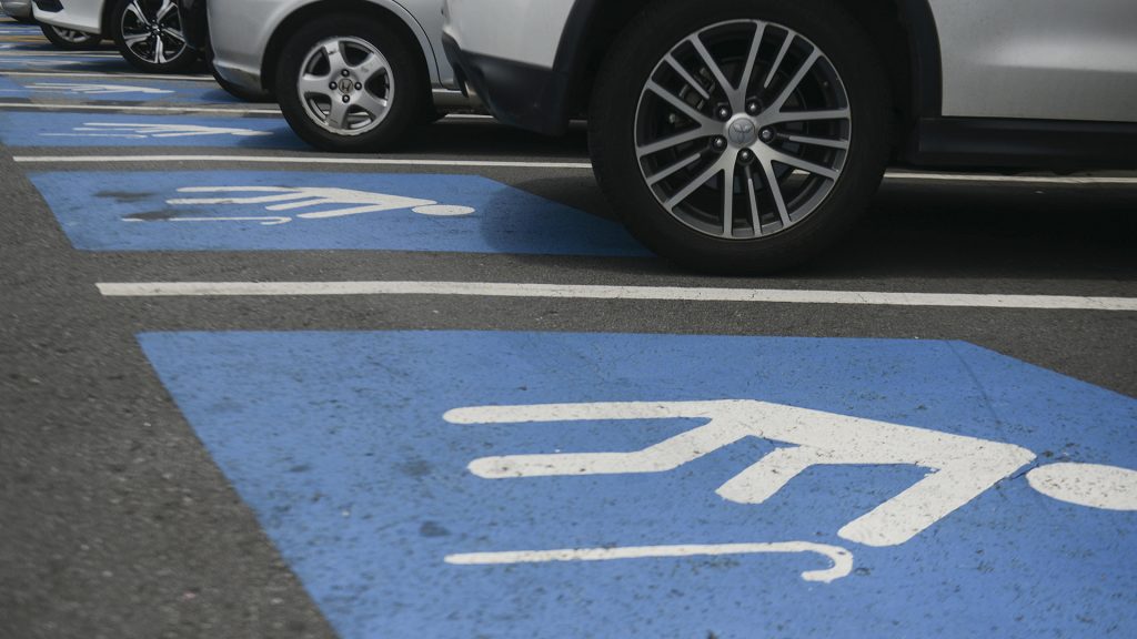 São Bernardo garante tarifa gratuita no estacionamento rotativo para pessoas acima de 60 anos