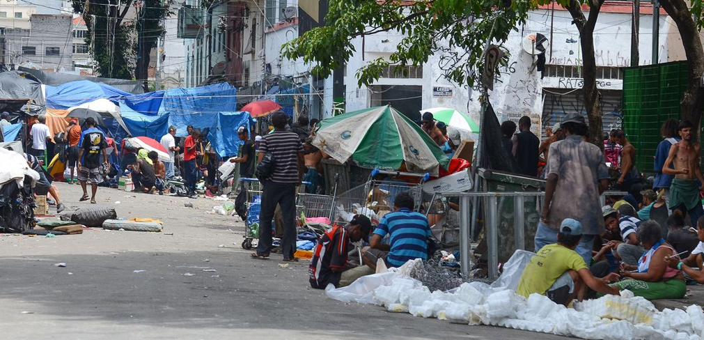 Policial é baleado e 6 pessoas são presas em operação na Cracolândia