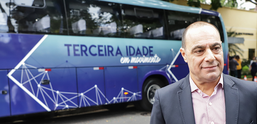 Terceira Idade de São Caetano ganha ônibus para passeios culturais e novas cozinhas3