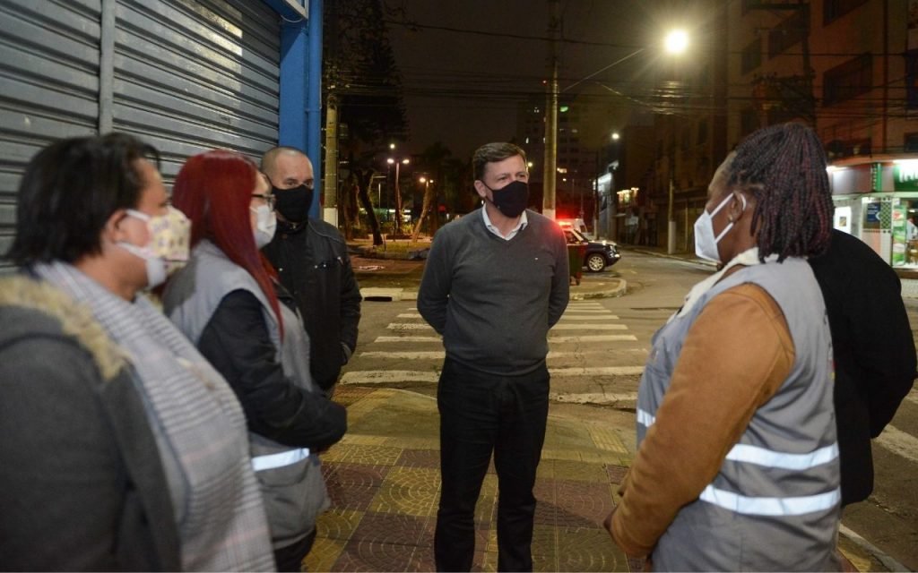 Operação Cobertor que Salva intensifica atendimento a pessoas em situação de rua em São Bernardo