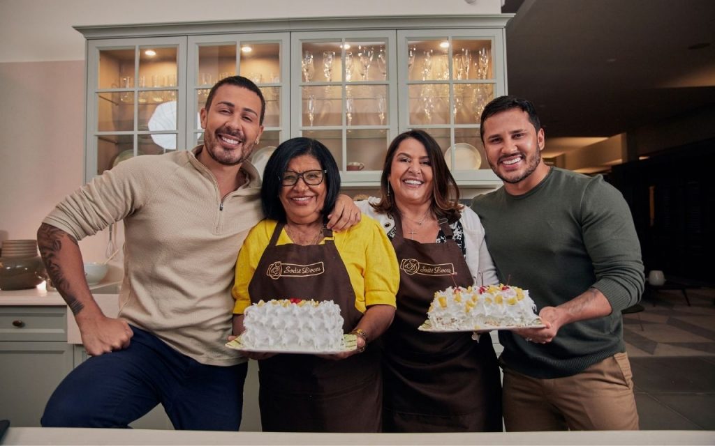 'Bolo da Maria' já está nas lojas e tem brigadeiro de leite em pó, abacaxi e coco