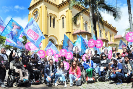 Ana Carolina Serra defende criação de Central de Intermediação em Libras através dos Consórcios Intermunicipais