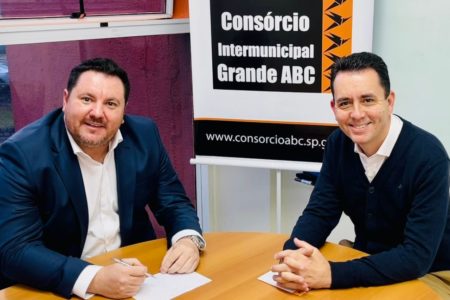 Carlos Bianchin assume a Secretaria Executiva do Consórcio ABC