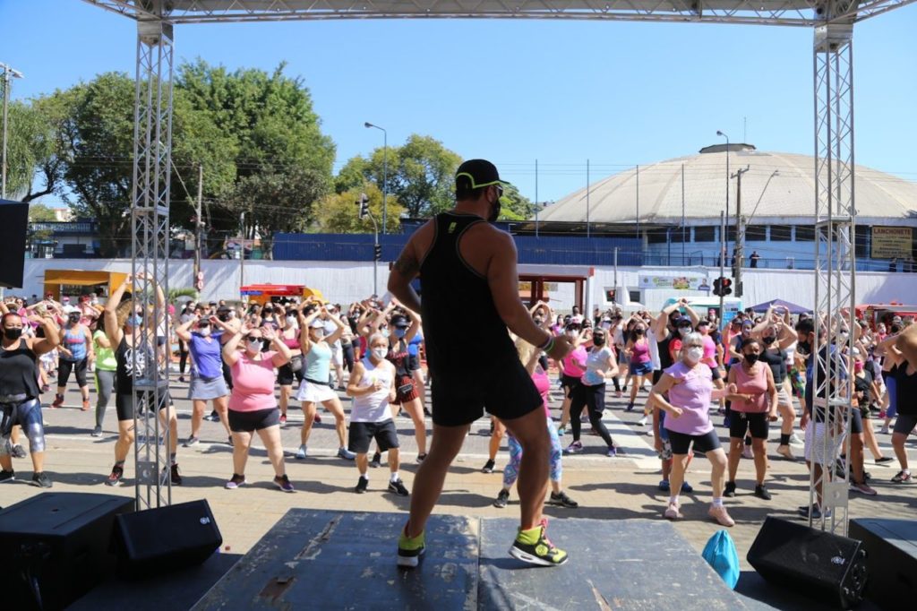 Cultura São Caetano oferece aulas gratuitas de zumba e fit dance ‘aulão inaugural’ será no parque Chico Mendes, no domingo