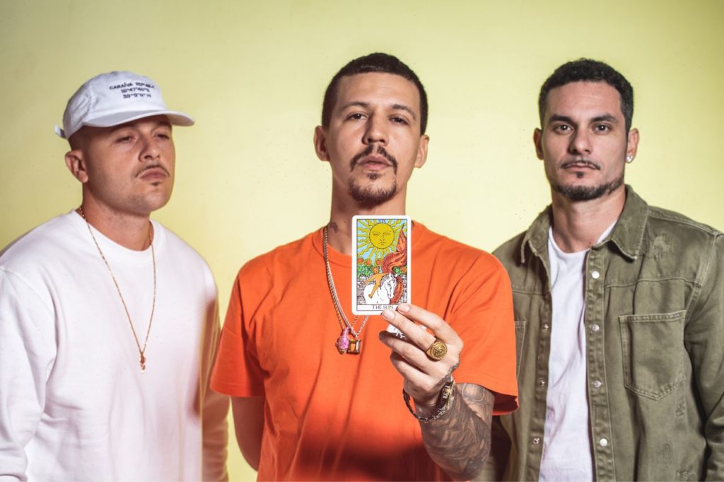 Depois de dois anos, trio de rap 3030 lança novo álbum Arcano 19