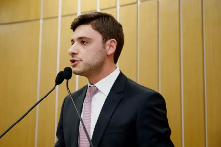 Conquista do deputado Thiago Auricchio, obras na Estação CPTM São Caetano avançam