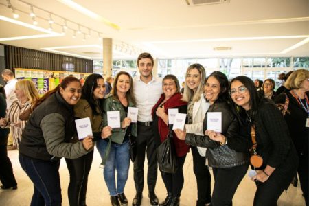 Thiago Auricchio recebe apoio das mulheres do ABC em evento realizado nesta quarta-feira