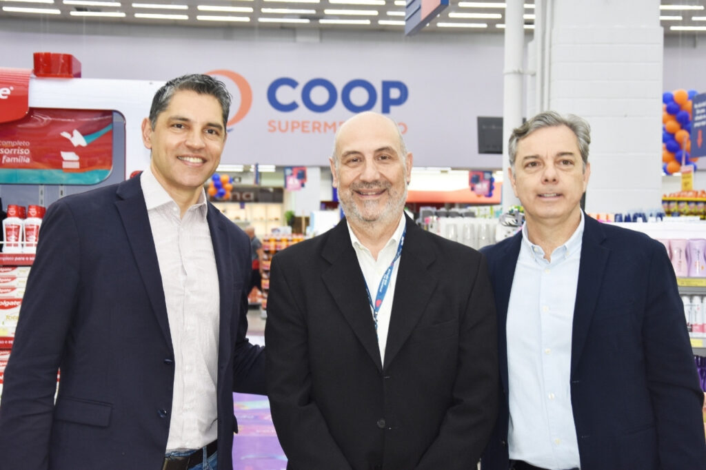 COOP revitaliza marca de loja e drogaria em Santo André