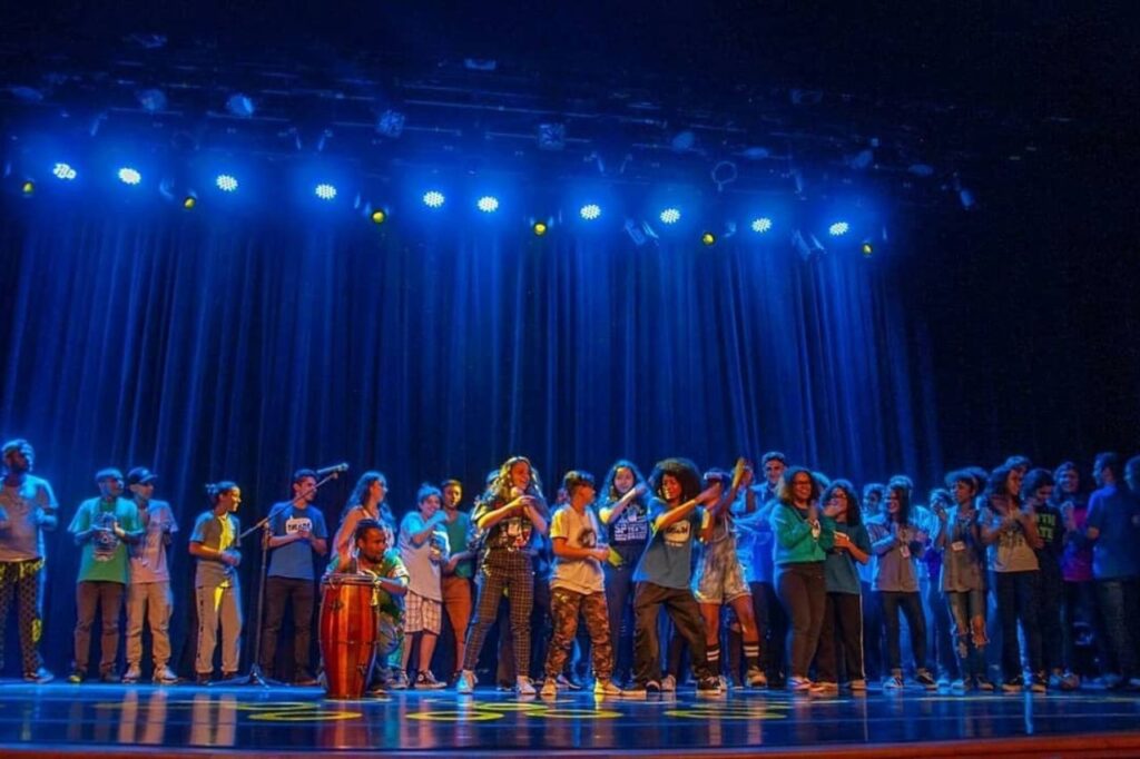 Cine Carlos Gomes recebe o 4° Festival de Teatro Adolescente Vamos que Venimos Brasil