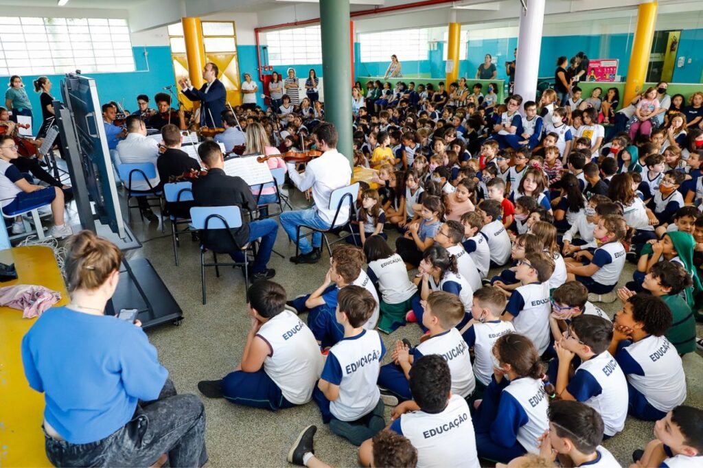 Escolas de São Caetano comemoram Mês das Crianças com apresentação de Orquestra Filarmônica