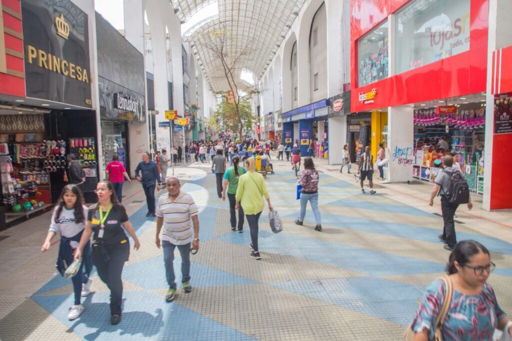 Procon Santo André orienta pesquisar preços para as compras do Dia das Crianças