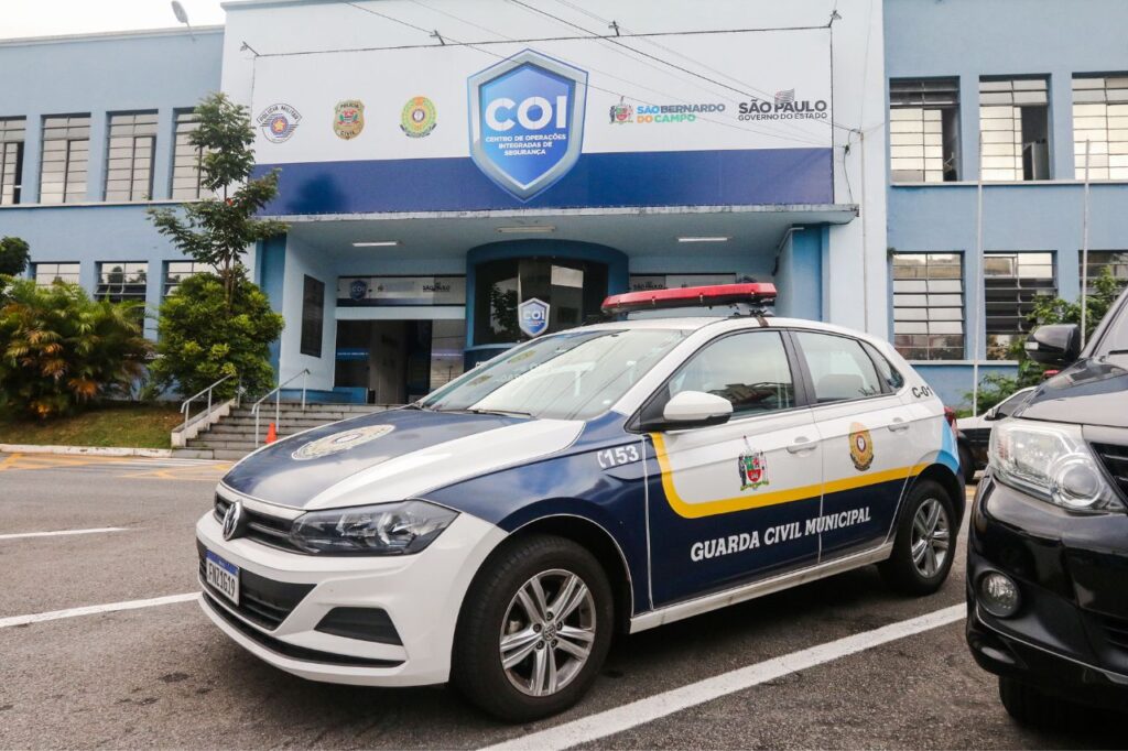 Prefeitura de São Bernardo homenageia GCMs de destaque no mês de outubro