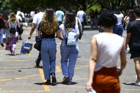 Professores dão dicas para segundo dia de provas do Enem