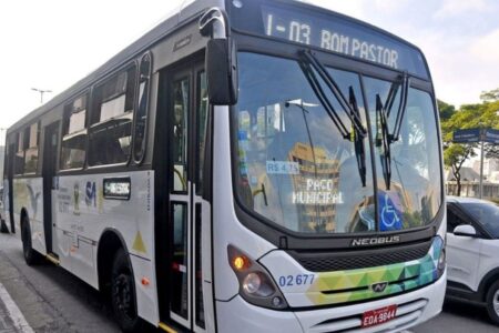 Recomendação do uso de máscara no transporte público