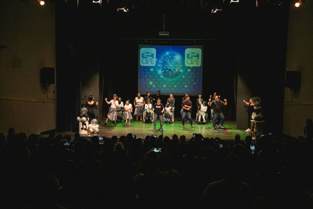 São Caetano tem 1º Encontro Multicultural de Inclusão Social, com apresentações no Teatro Santos Dumont