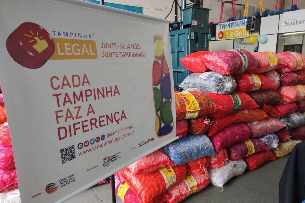 Tampinha Legal atinge marca história de 1000 toneladas de tampas plásticas