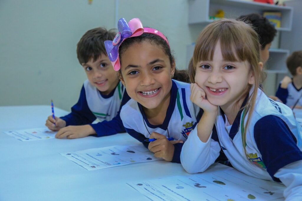 Centro de Estudos de Línguas do Ensino Fundamental de São Caetano (Celef) abre inscrições na próxima terça