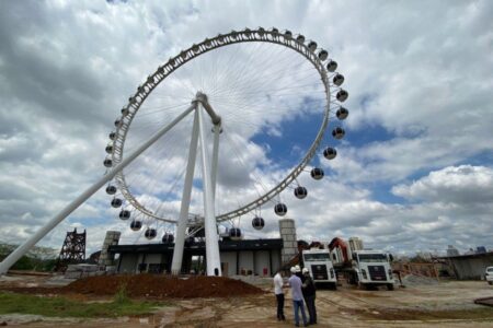 Crea-SP fiscaliza roda-gigante em SP