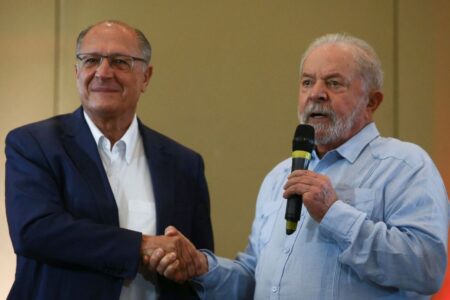 Lula e Alckmin serão diplomados hoje presidente e vice-presidente