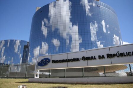 AGU e PGR pedem providências contra atos golpistas marcados para hoje