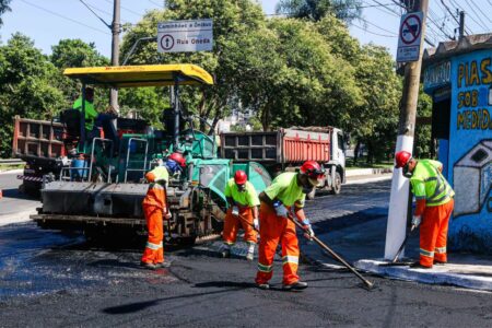 Em São Bernardo, obras de recapeamento da Av. Robert Kennedy e Ponte Estaiada entram em nova fase