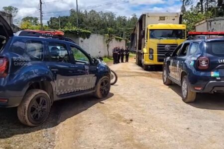 GCM de Ribeirão Pires encontra caminhão roubado
