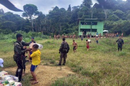 Governo prepara hospital de campanha para atender índios yanomami