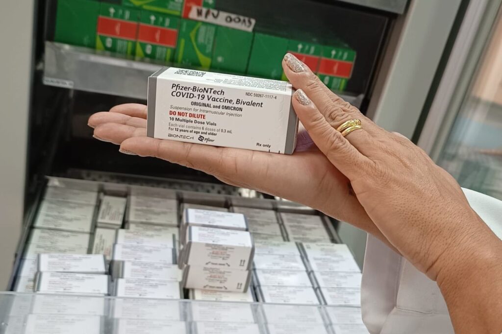 Diadema recebe mais de 13 mil doses da Pfizer Bivalente