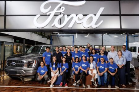 Ford promove aula inaugural do programa de formação profissional Ford em São Paulo