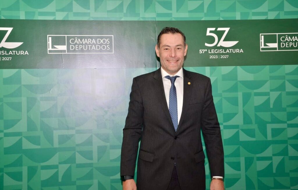 SANTO ANDRÉ E GRANDE ABC AGORA TEM DEPUTADO FEDERAL: FERNANDO MARANGONI TOMA POSSE EM BRASÍLIA