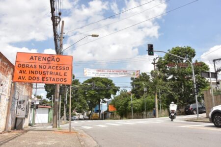 Prefeitura de Santo André interdita acesso para Av. Industrial para avanço de obras em viaduto