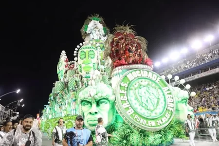 Mocidade Alegre conquista seu 11º título no Carnaval de São Paulo com enredo emocionante sobre Yasuke