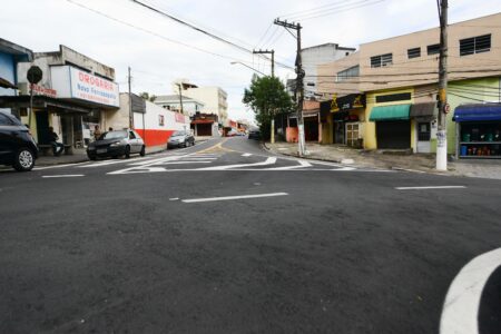 Em São Bernardo, Programa Asfalto Novo conclui recuperação de 29 ruas no Ferrazópolis