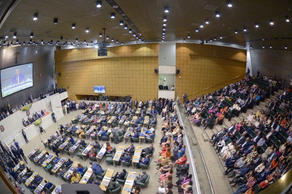 Com posse de 94 parlamentares, Alesp dá início à sua 20ª Legislatura