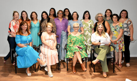 Núcleo de Mulheres Empreendedoras da ACISA promove palestra com escritora