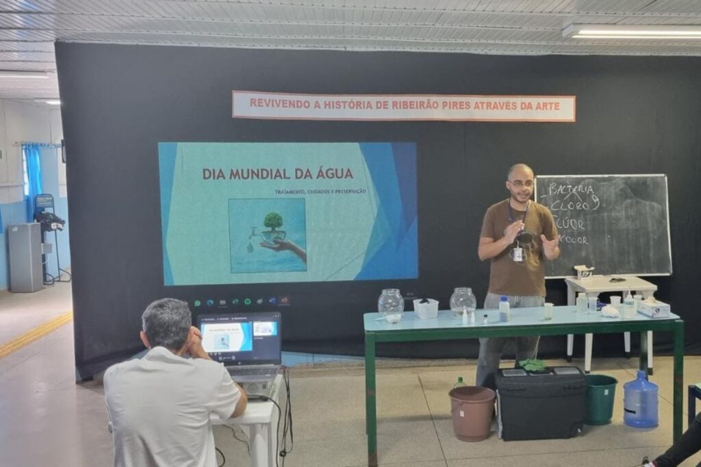 Prefeitura realiza a ação do Dia Mundial d'água em escolas municipais
