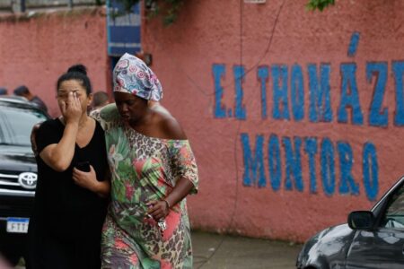 Professora morre e 5 pessoas são feridas em ataque contra escola em SP